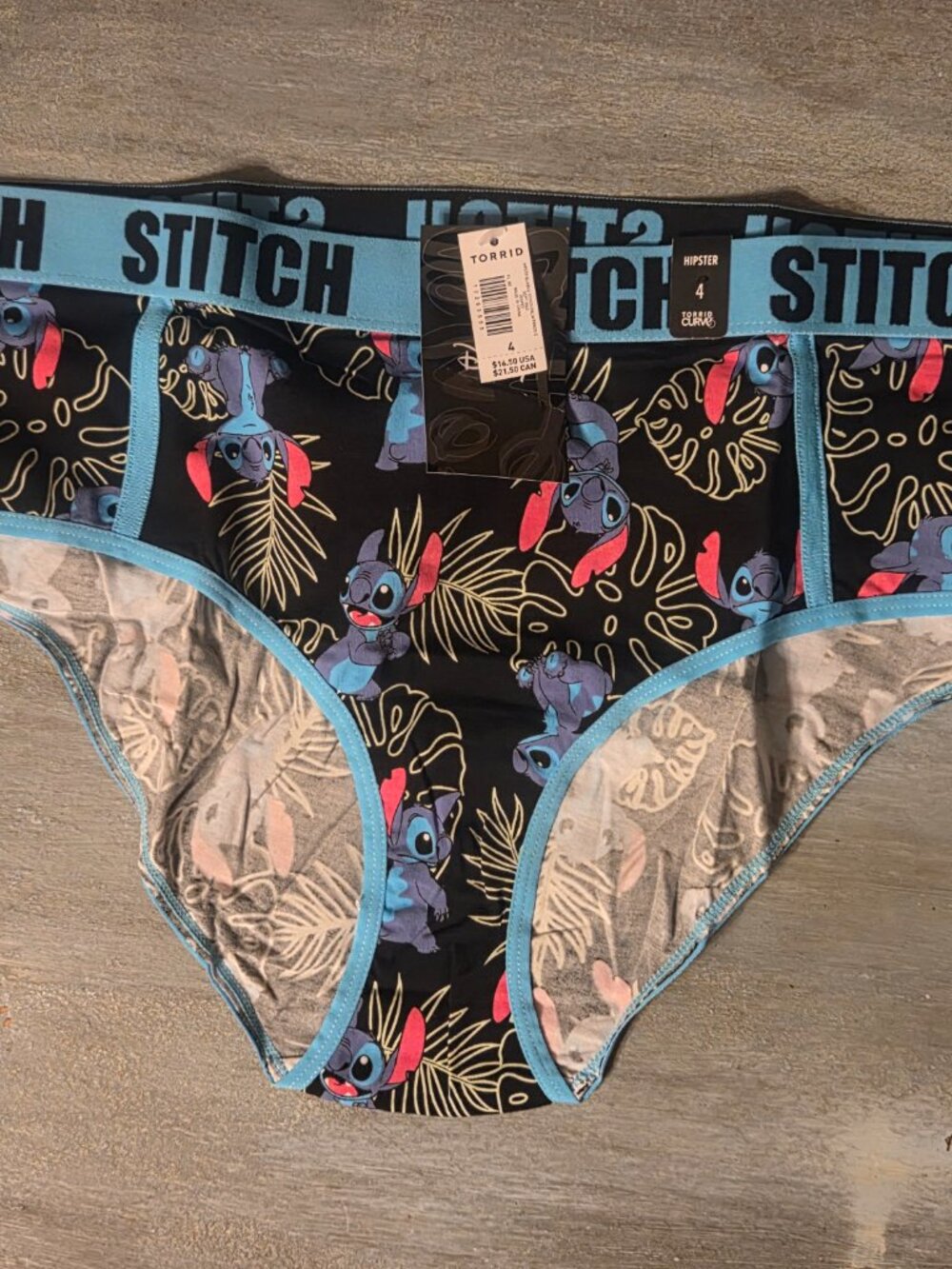 Lot of 6 Torrid Disney Panties Plus Size 4 NWT - Picture 5 of 16